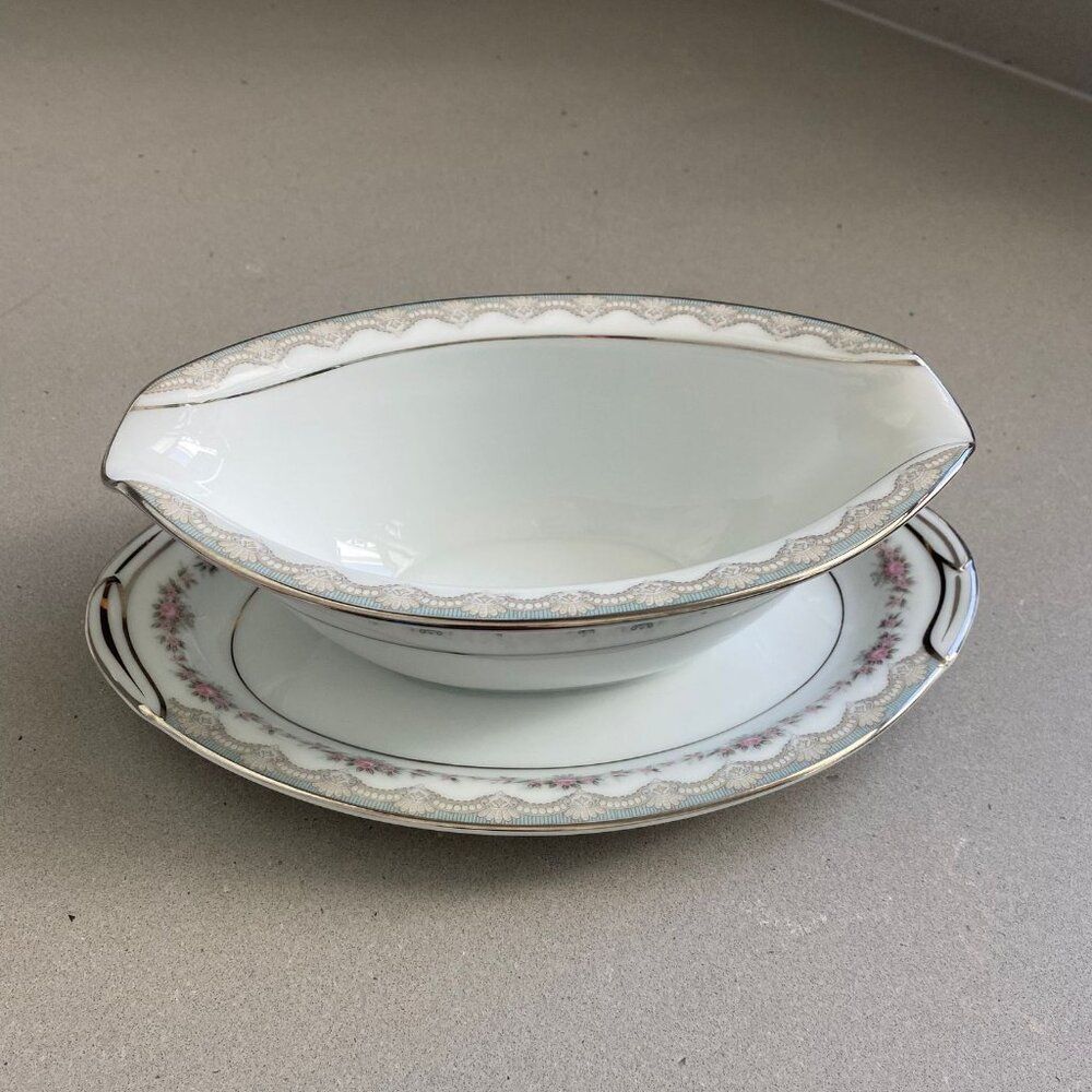 Vintage Noritake China 5770 Glenwood French Country Gravy Boat with Underplate